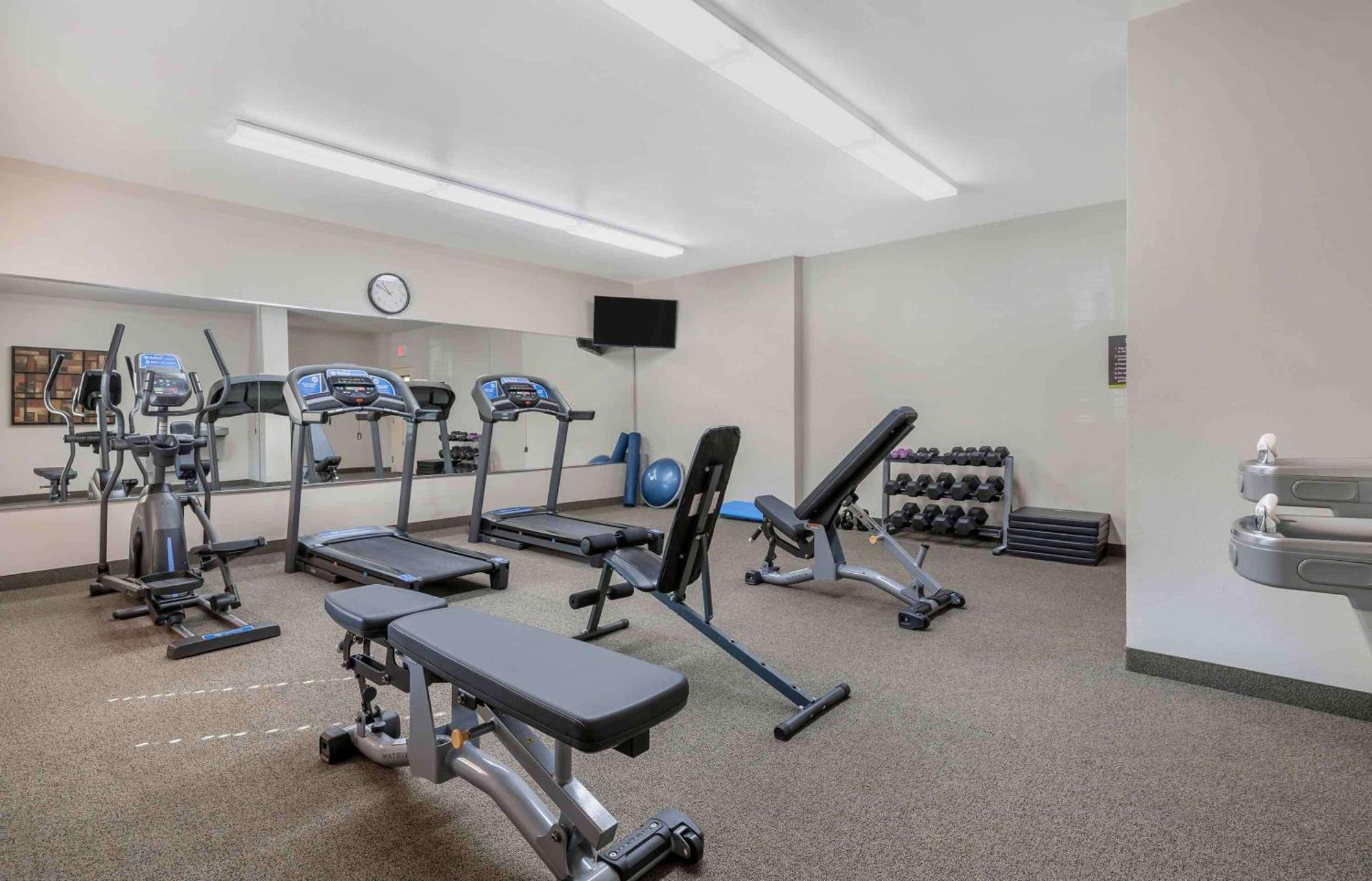 Extended America - - Hwy 75 Hotel
