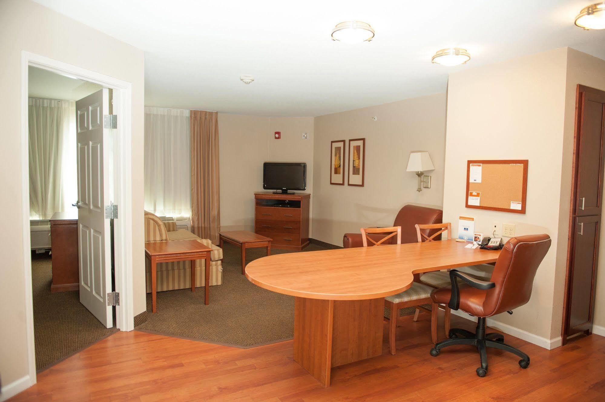 Hotel Extended America - - Hwy 75 2*